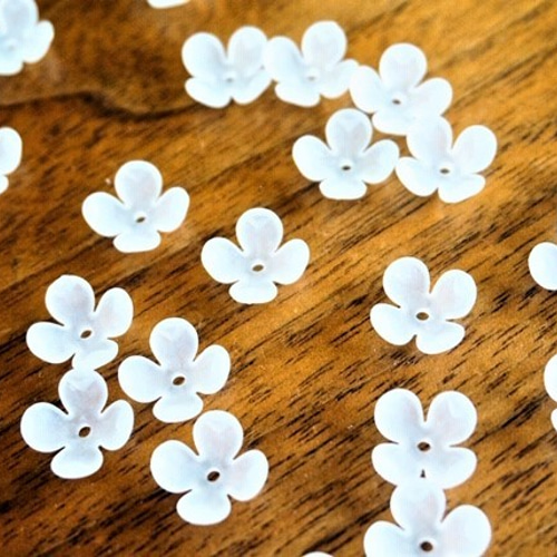 お花ビーズ追加分 お花ビーズ追加分 452 【20g】パール風 お花ビーズ | デコパーツ