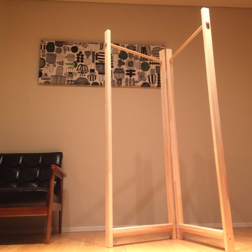折りたたみハンガーラック / コートハンガー 桧無垢材 ハンガーラック