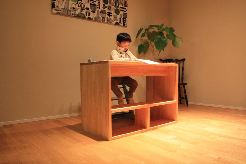 コドモから大人まで使える桧デスク　　勉強机｜PC机｜作業台｜ワークデスク