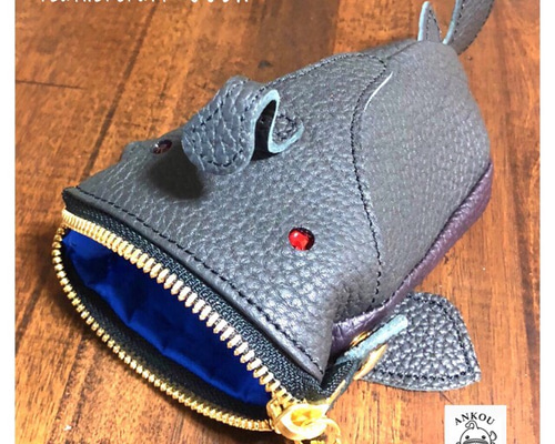 ハッピー　あんこうキーホルダー　他 うるせぇトリ - トレーディングゆらゆらアクリルキーホルダー