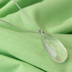 月白の雫石【ペンダント】 9枚目の画像