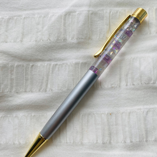 NO.425 ハンドメイドカスタム4色ボールペン ホワイト ネズミビーズ 名