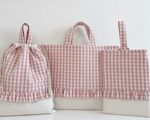 リバティ　フリル　レッスンバッグ　シューズ入れ　ナップザック  ハンドメイド 即納】フリルとチェックのレッスンバッグ・シューズケース・巾着 3点