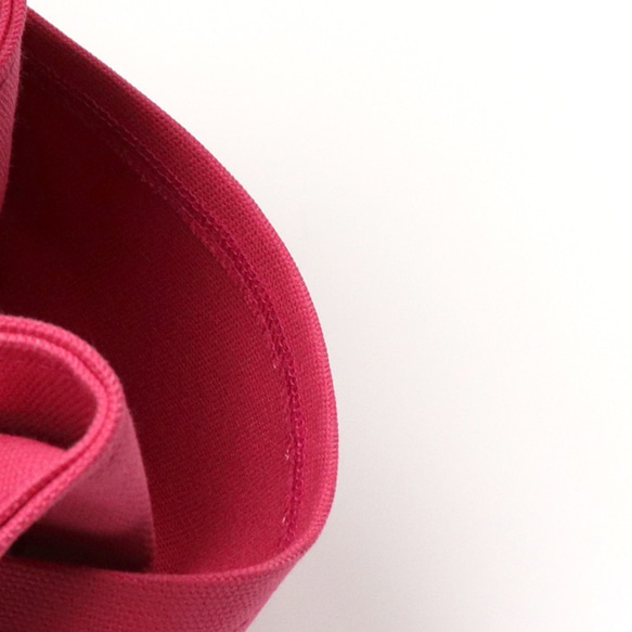 北欧デザインが目を引くキャンバスバッグ、シップトート。北欧×富士金梅 珊瑚桜の帆布トートバッグ 9枚目の画像