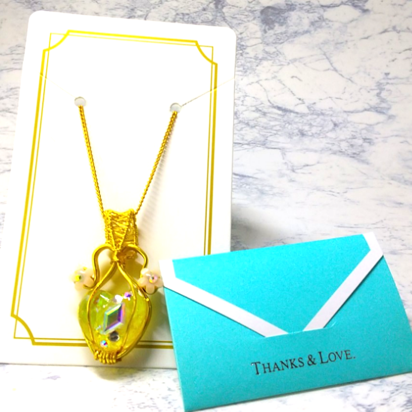 *”avabhasine”宝石レジンネックレス✨