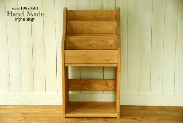 表紙の見える絵本棚　絵本棚　マガジンラック　モンテッソーリ おもちゃ収納　コミック棚　チーク~39cm