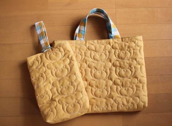 お洒落！くまちゃんキルティングのレッスンバッグ&シューズバッグ 1枚目の画像
