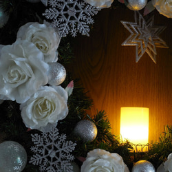 白い聖夜のクリスマスリース 5枚目の画像