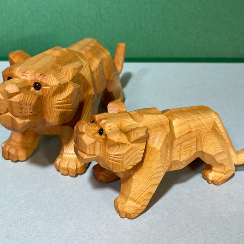 一位一刀彫 「虎（大）」 その他置物 mokujin 通販 12850194｜Creema