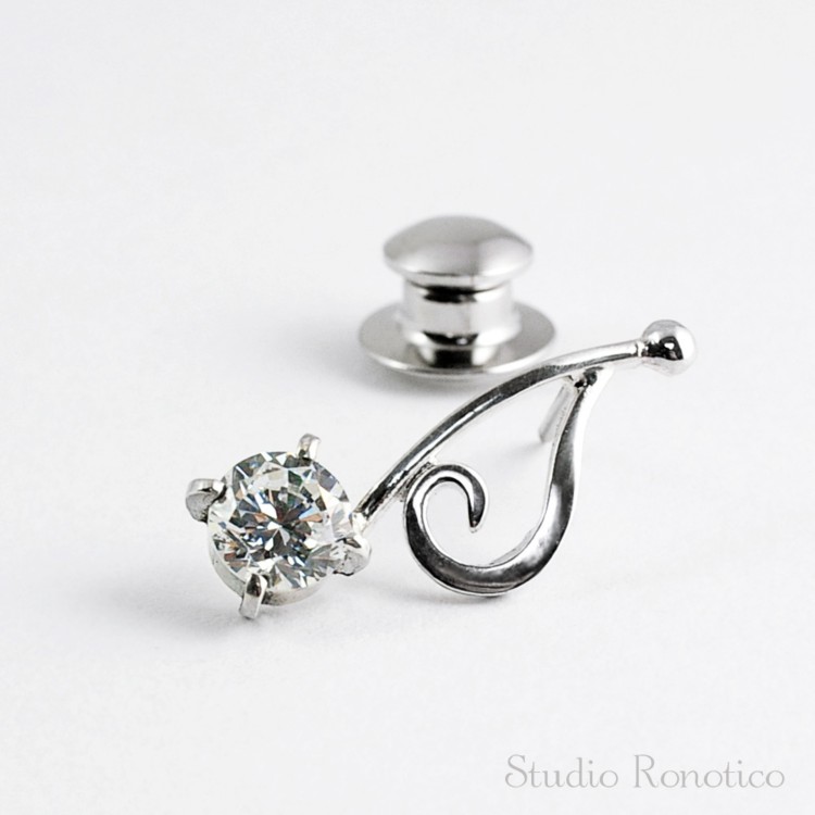 silver925 音符のピンブローチ ラペルピン ジルコニア 6.5mm 1カラット 5,005円