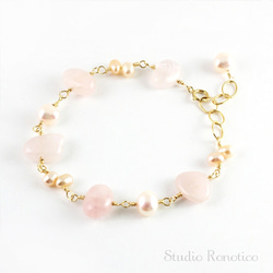 ローズクォーツのブレスレット11選。その意味と石言葉は