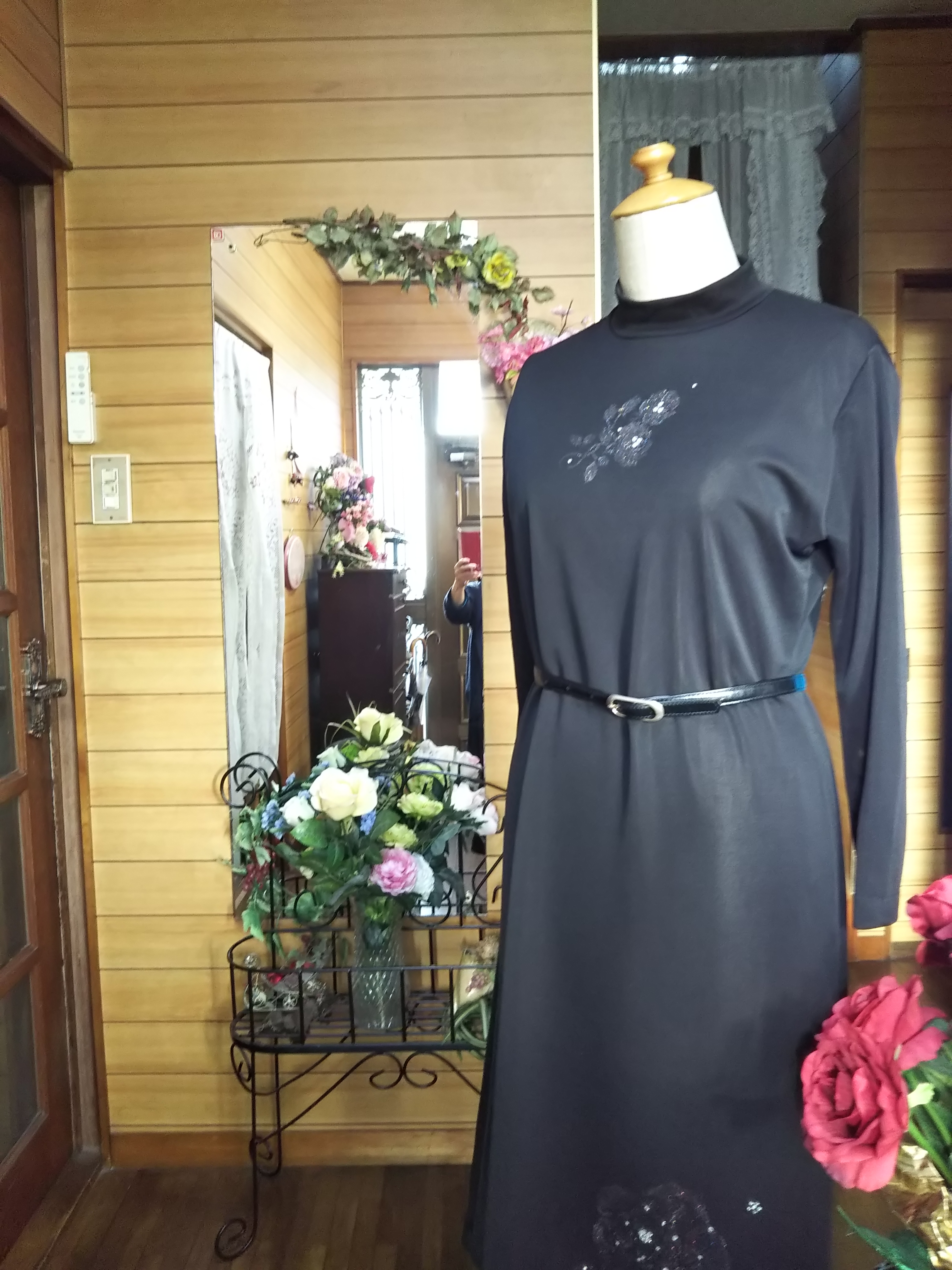 卒業、入学、結婚式フォーマルワンピース ラメステンシル入り