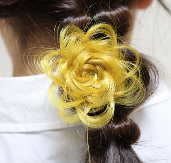 ★残りわずか★【ゴールド】 ❤︎ヘアアクセサリー エクステ 髪飾り フルールヘア 花  結婚式 入学式　春 3枚目の画像