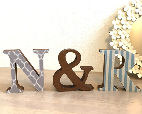 愛が溢れるアルファベットオブジェ