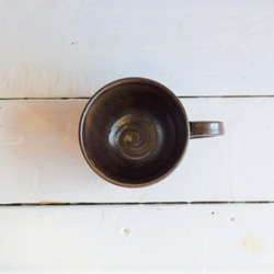 ブロンズ釉マグカップ 2枚目の画像
