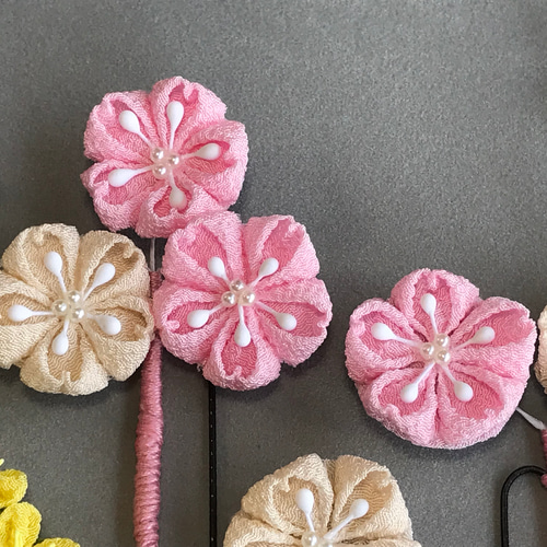 控えめ‼️〜桜と菜の花の髪飾り〜つまみ細工〜 その他ヘアアクセサリー 