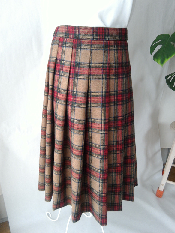 ウールのソフトプリーツスカート　タータンチェック　⑧　ブラウン＆赤　 サイズオーダー対応　 5枚目の画像