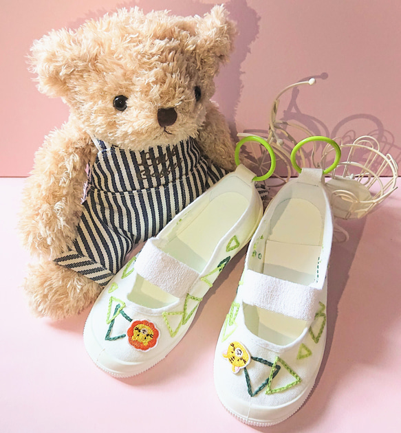 オーダー可能☆上履き(上靴) 刺繍 手縫いデコレーション