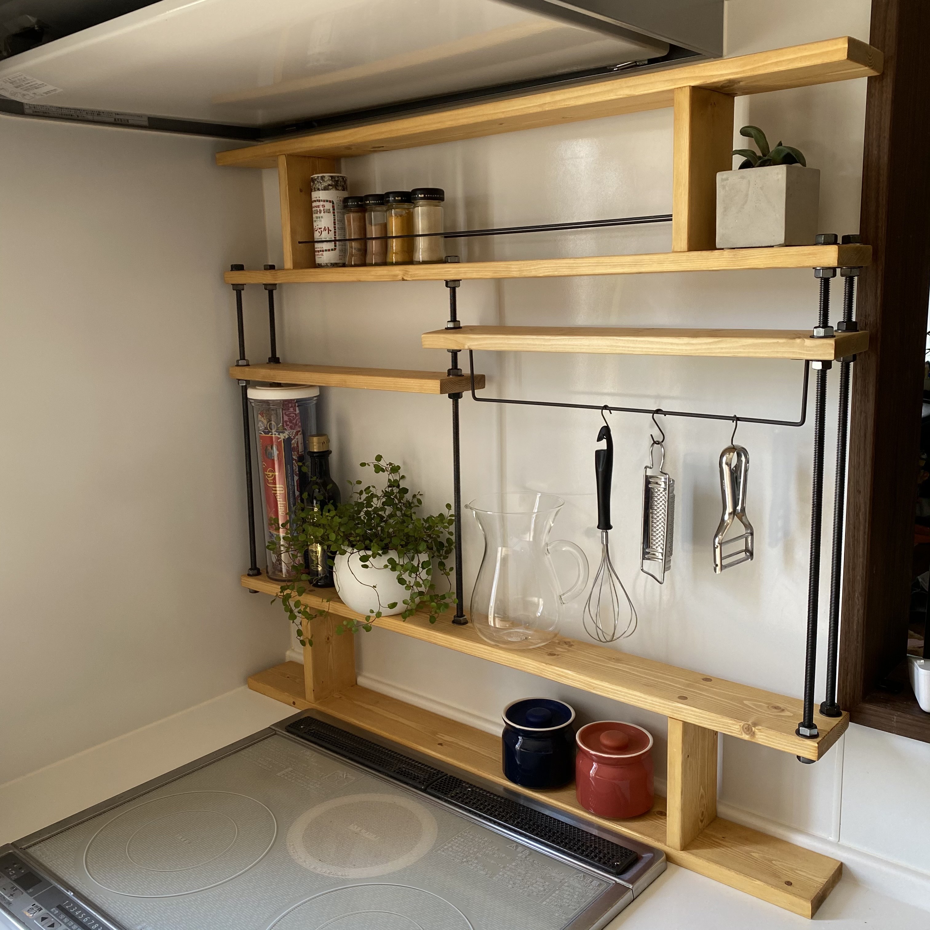 キッチンラック☆木目強調☆窓枠インテリア☆西海岸