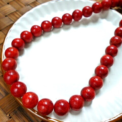 スポンジ珊瑚10mm 6P 天然石 BEADS MARKET 通販 1102897｜Creema(クリーマ)