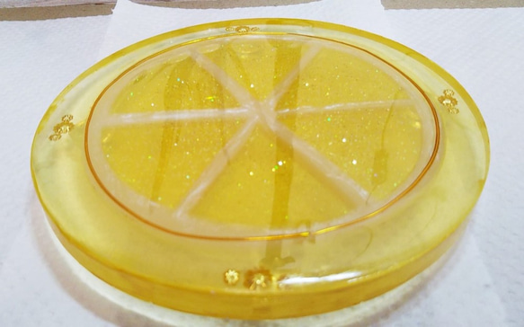 【ビタミンカラー♪】 Lemon Yellow コースタートレイ　レジンアート 1枚目の画像