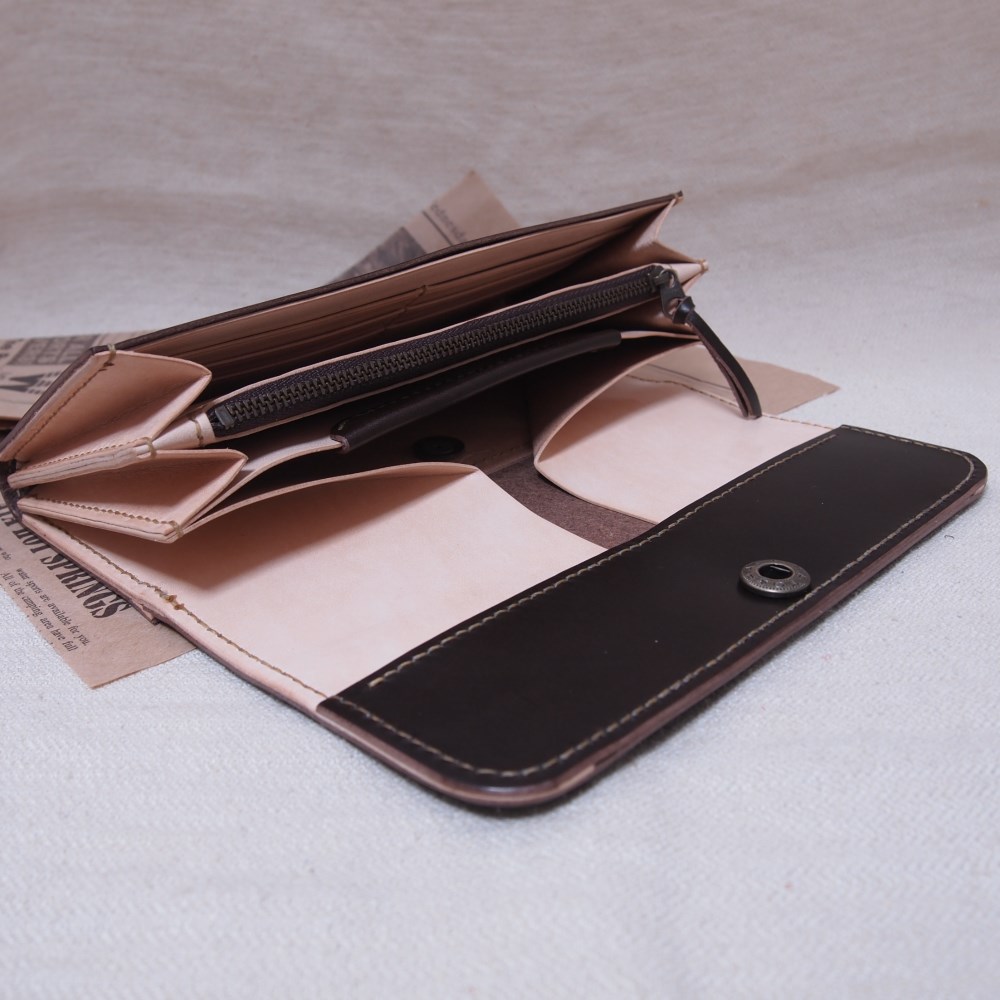 【送料無料】【小銭入れが使いやすい】ギャルソンウォレットA ルガトー(焦げ茶)