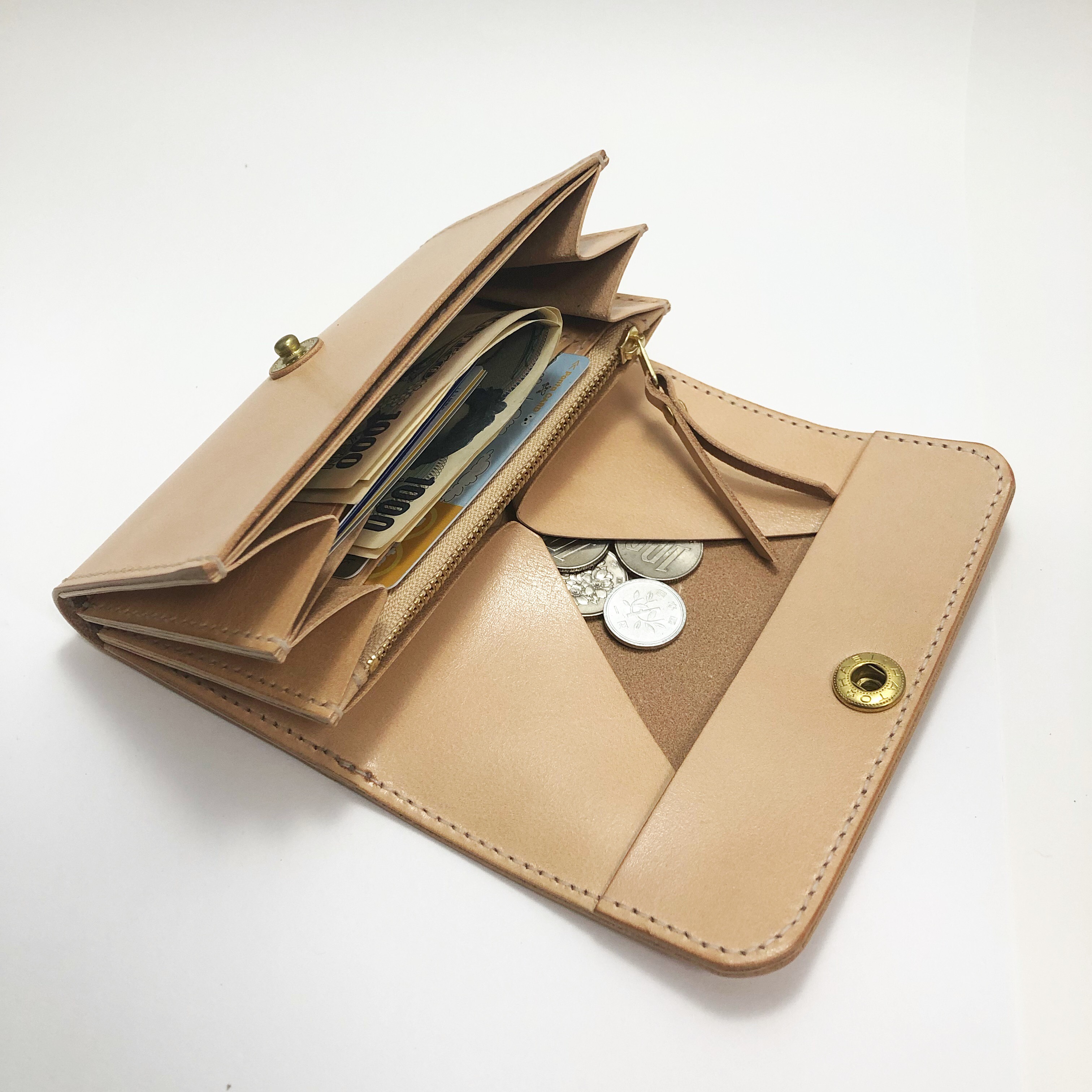 【送料無料】【より経年変化を楽しみたい方へ】ミドルギャルソンウォレット 国産グレージングヌメ(ナチュラル)