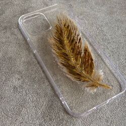 iPhone12 case"茶色い羽根" 4枚目の画像