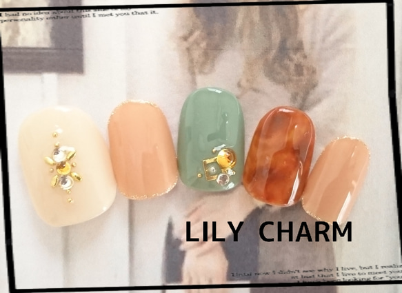 みゆページ ネイルチップ 1_1322cd0867fb459232f9a15cb360