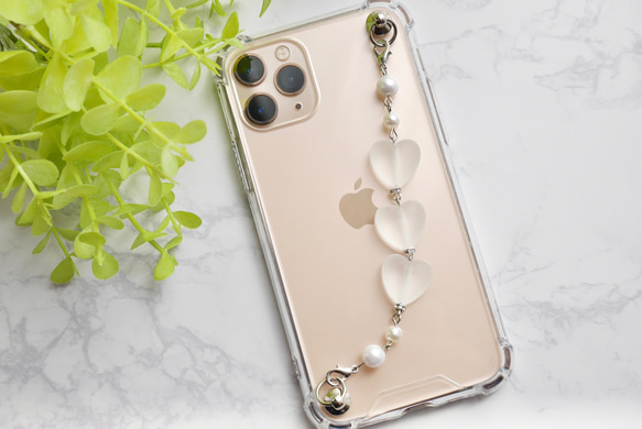 フロストハート×パールのキーリングハンガー　スマホケース　iPhoneケース　ストラップ　全機種　スマホチェーン 6枚目の画像