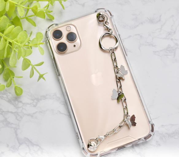 シルバーバタフライのキーリングハンガー　スマホケース　iPhoneケース　ストラップ　全機種　スマホチェーン 4枚目の画像