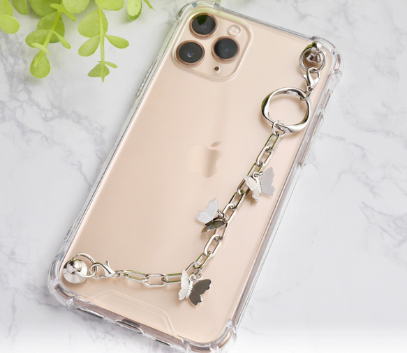 シルバーバタフライのキーリングハンガー　スマホケース　iPhoneケース　ストラップ　全機種　スマホチェーン 6枚目の画像
