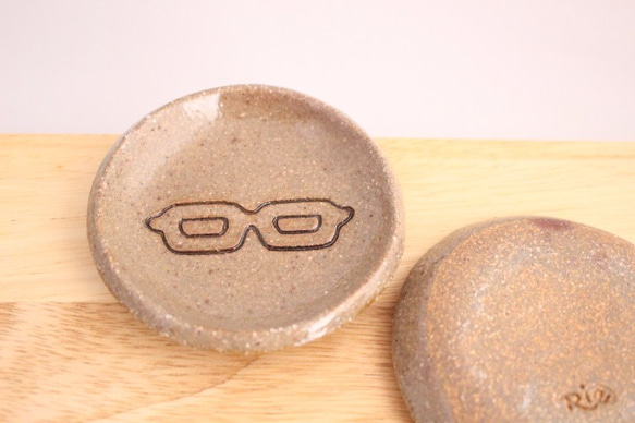 メガネの立体箸置き＆ミニ皿 5枚目の画像