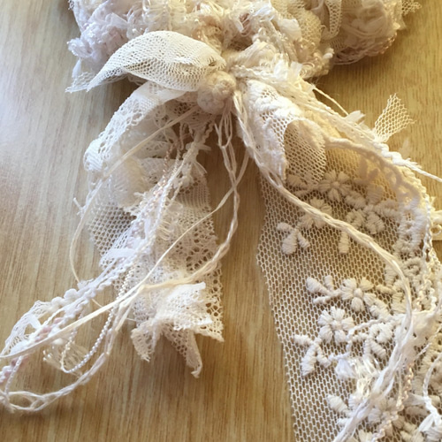 Handmade 割き布編みシュシュ lovely  一点物 Handmade 割き布編みシュシュ lovely 一点物 Handmade 割き布