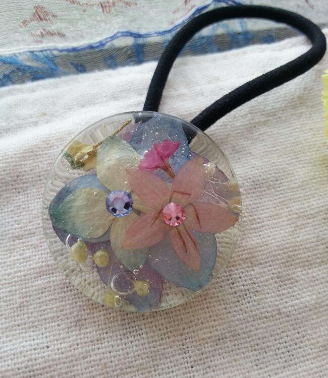 ふう* 青と紫のアジサイ＊レジンヘアゴム＊スターチス＊トレニア