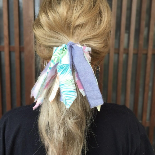 裂き布フリンジヘアゴム＊ハワイアン＊リーフ柄 ヘアゴム ふう