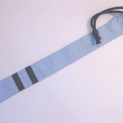 ハサミ・定規・ハーモニカ・リコーダー巾着　水色×紺ライン 1枚目の画像