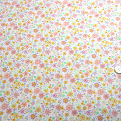 ブロードフラワープリント　花柄　オフ・イエロー系　1500-34（3568-C） 2枚目の画像