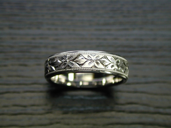 日本の彫金 3月の誕生花リング『スミレ』 指輪・リング Tebori 通販