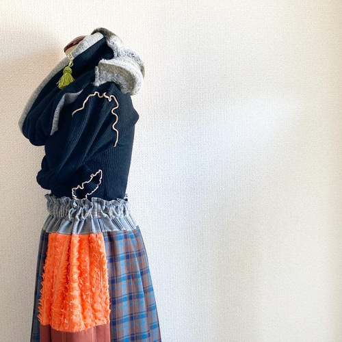 チェック×オレンジフリンジのパッチワークロングスカート】 フレア