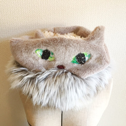 【髭モジャのペルシャ猫ちゃんと一緒にお出かけスヌード（オーダー可）】 1枚目の画像
