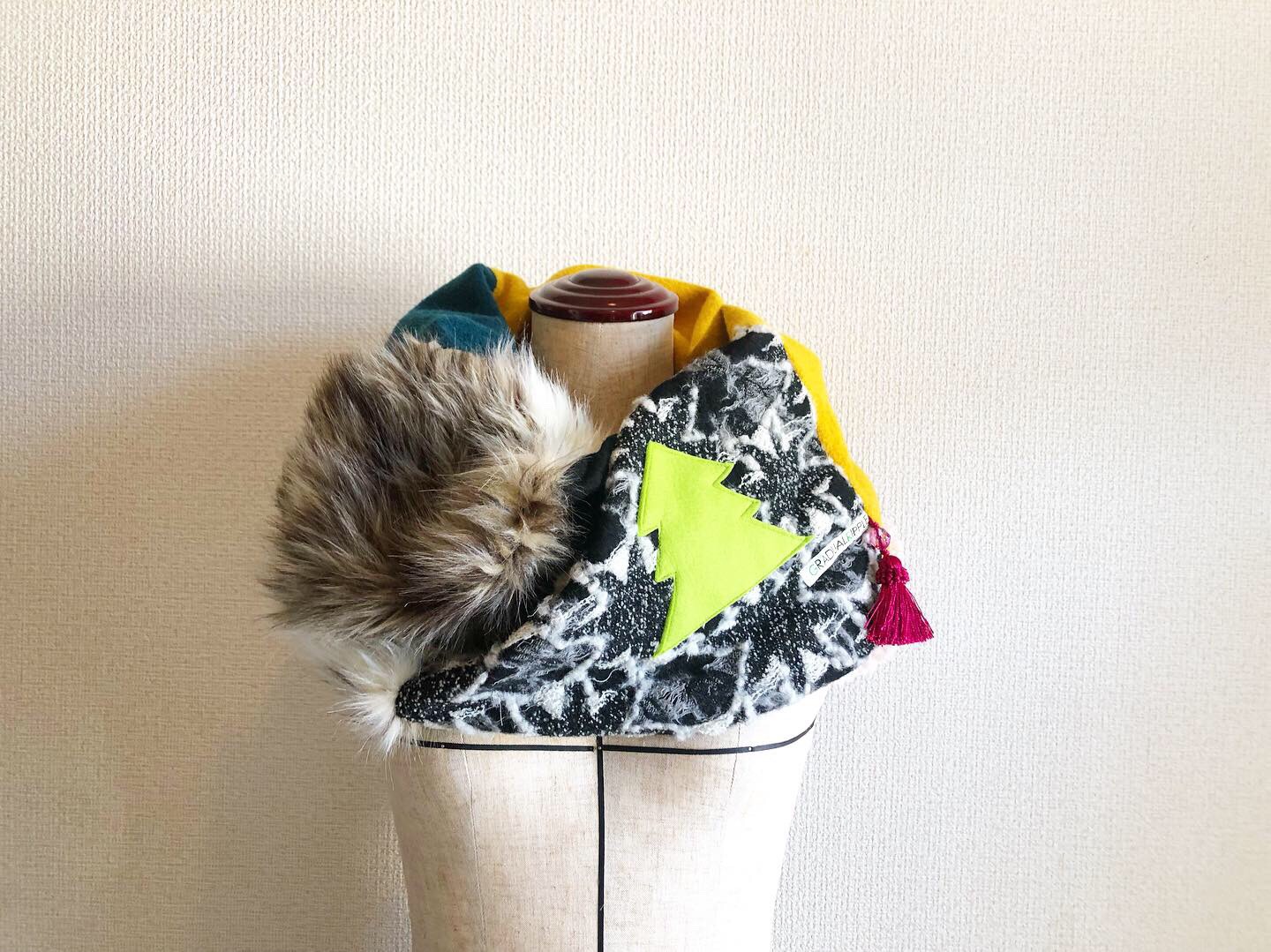 『Creema限定』【クリスマスツリーのスヌード】 9,798円