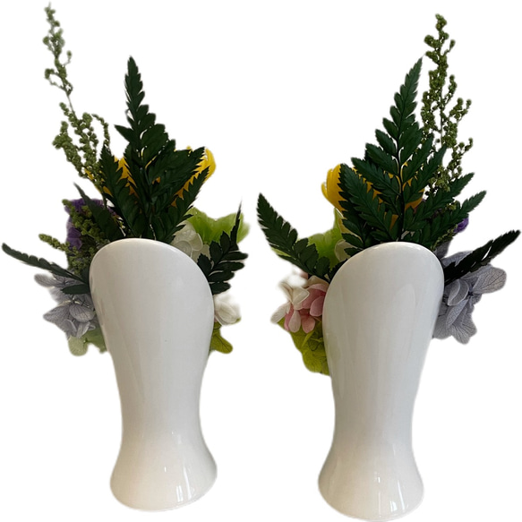 プリザーブドフラワー仏花一対　コンパクトサイズ花器一体型23cm 2枚目の画像