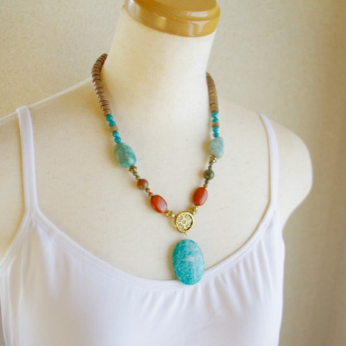 ジェイドストーンネックレス HORSESHOE AQUAMARINE(3月) NECKLACE(2JN1068)K10 ネックレス