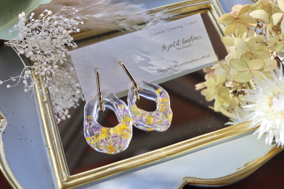 レジンアクセサリー】ハンドメイドアクセサリー/ピアス/イヤリング