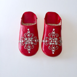 優雅Babushu Lapela鮮豔的紅色手縫製刺繡直到4/30免費送貨 第5張的照片