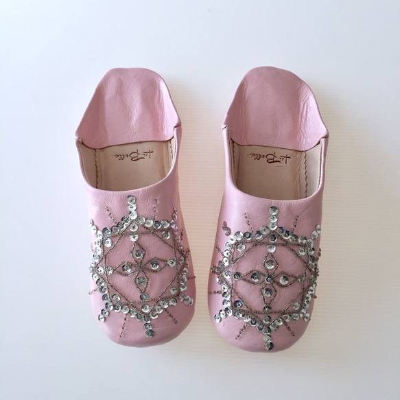 【期間延長SALE】綺麗な刺繍バブーシュ ティアラ　ピンク 2枚目の画像