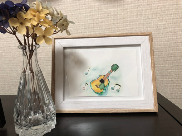 天然石 シーグラスアート ギター 1枚目の画像