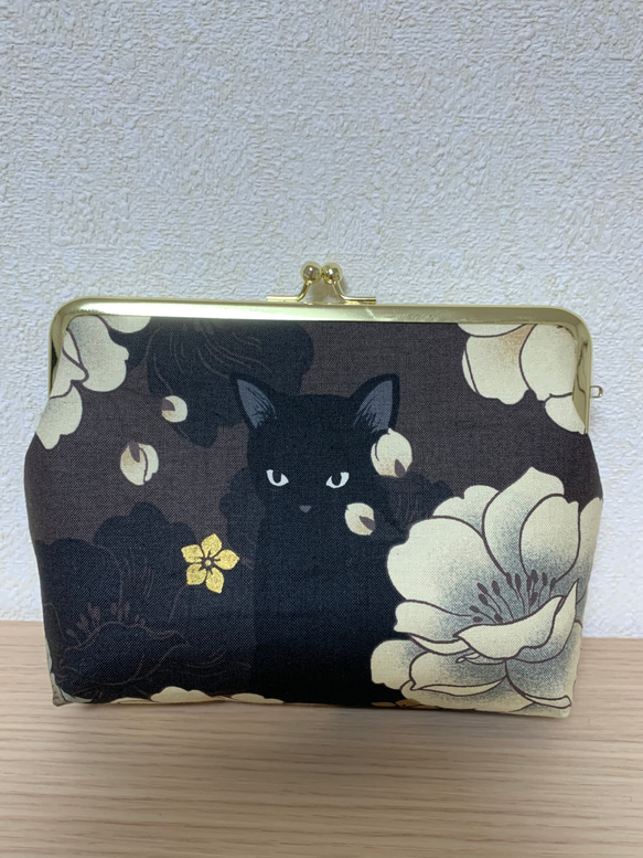 黒猫柄がま口通帳ケース☆がま口ポーチ 1枚目の画像