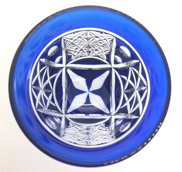 ぐいのみ・格子に菊と麻 しかし